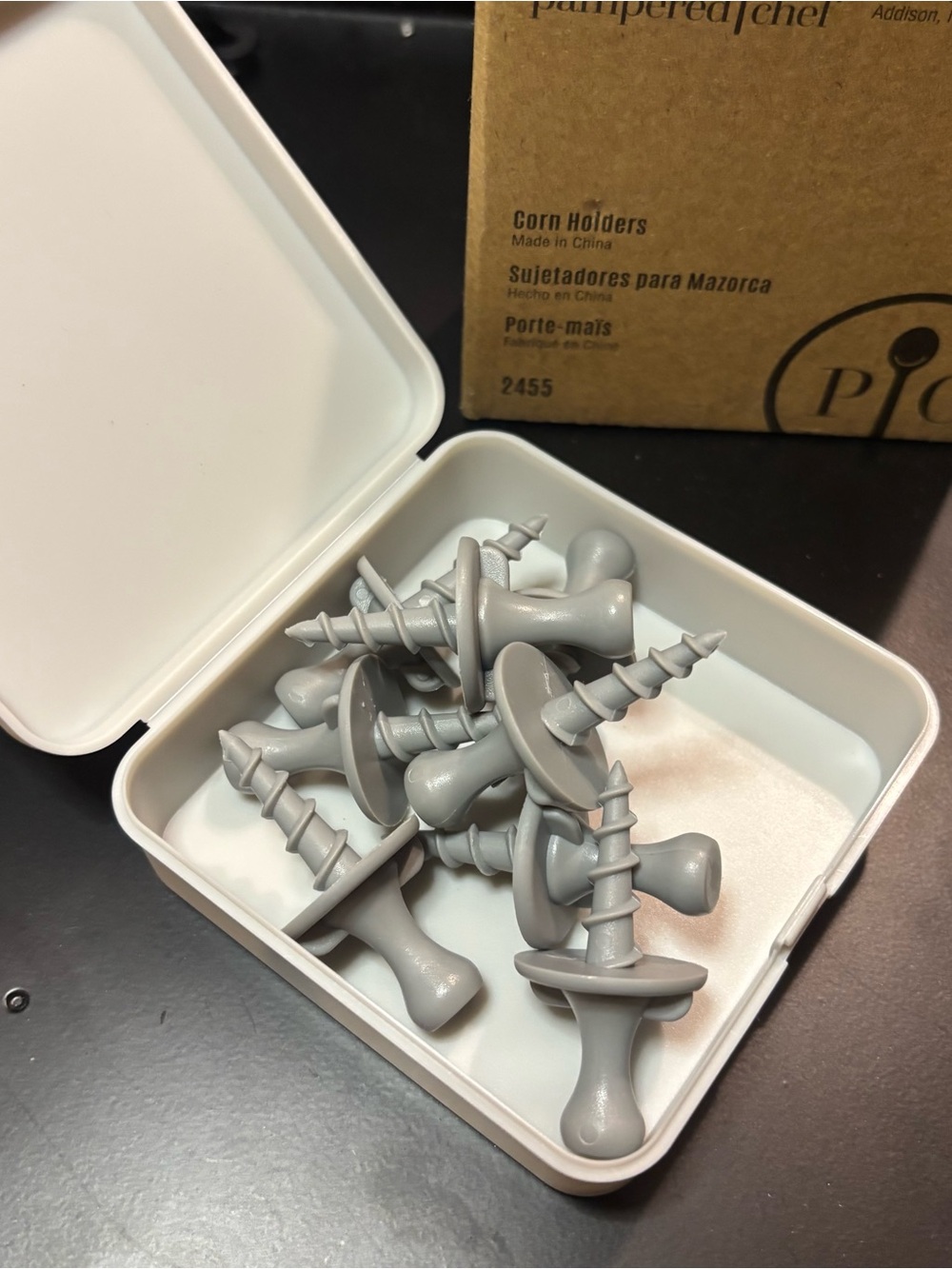 The Pampered Chef Gray Corn Holders in Storage Case